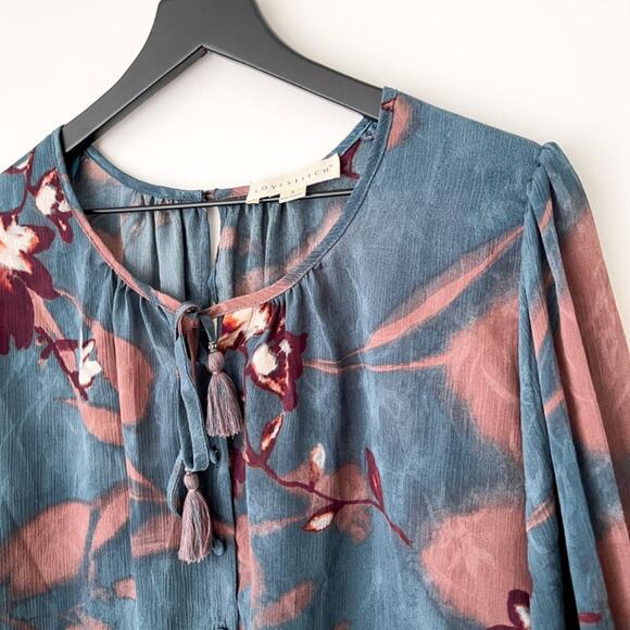 LoveStitch | Floral Puff Sleeve Blouse Blue | S - Picture 6 of 11